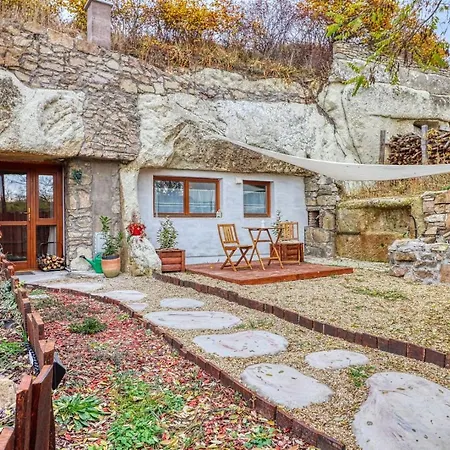 Barlang Noszvaj Villa Exterior photo